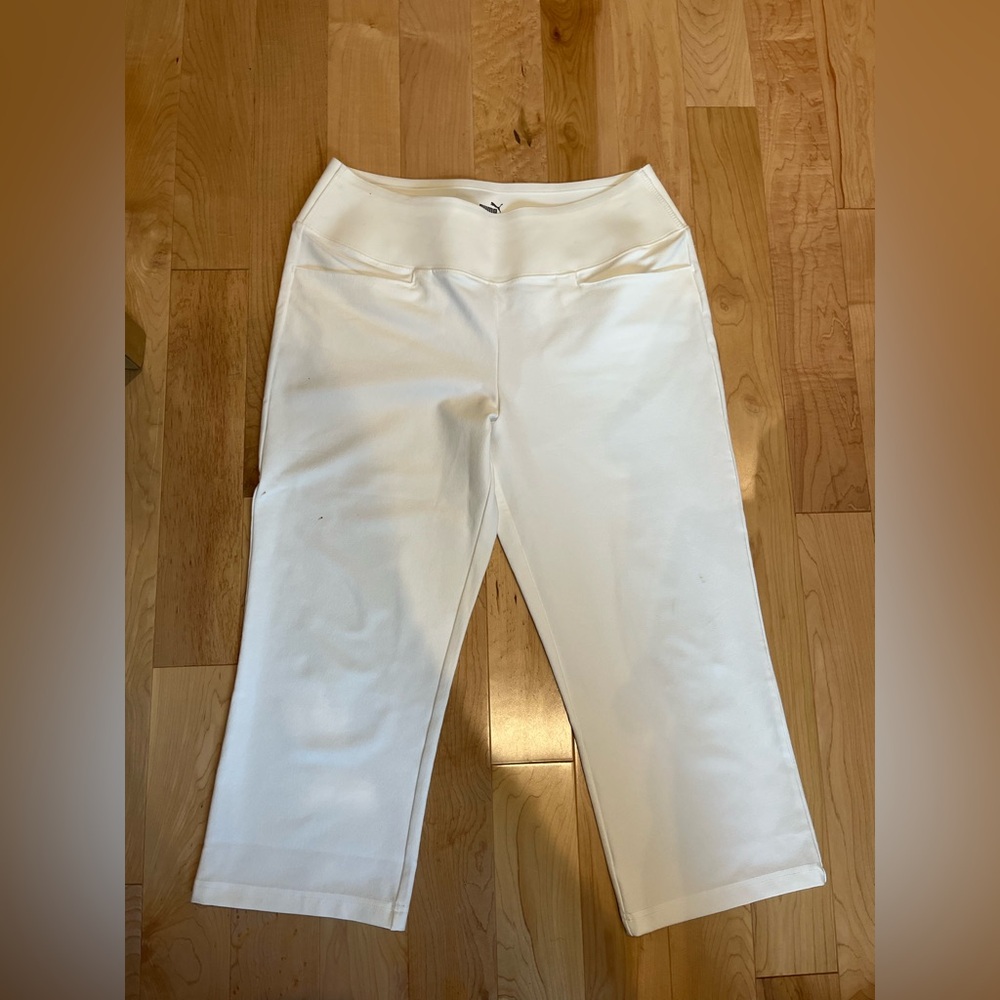 Women’s Puma Classic White Cropped Golf Pants size Large NWOT